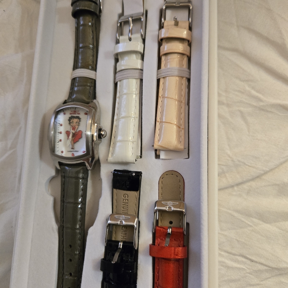 Women's authentic Betty Boop Invicta watch